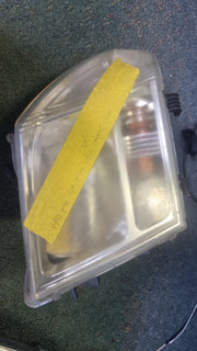 2010-2015 Nissan Navara Right Headlight (Used)