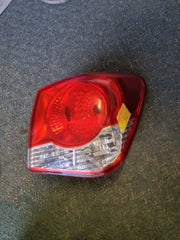 2011-2015 Chevy Cruze RH TailLight (Used)
