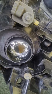 2010-2015 Nissan Navara Right Headlight (Used)