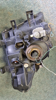 2010-2015 Nissan Navara D40 LH Headlight (Used)